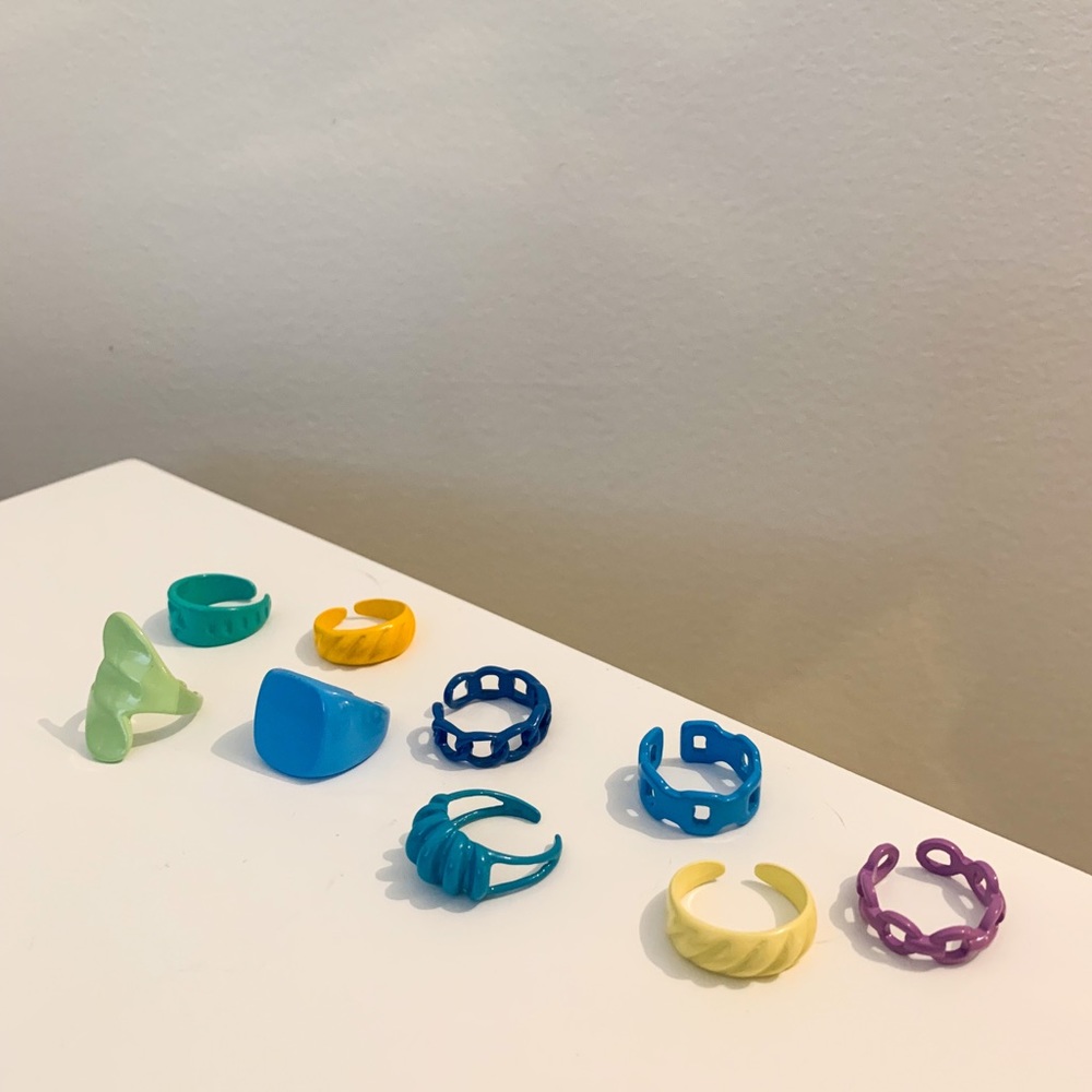 Stackable Retro Style Neon Enamel Rings - Picture 4 of 8